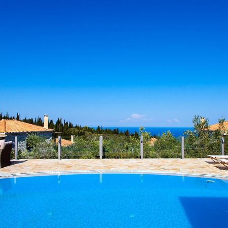 Key Villas Tsoukaládhes Екстериор снимка