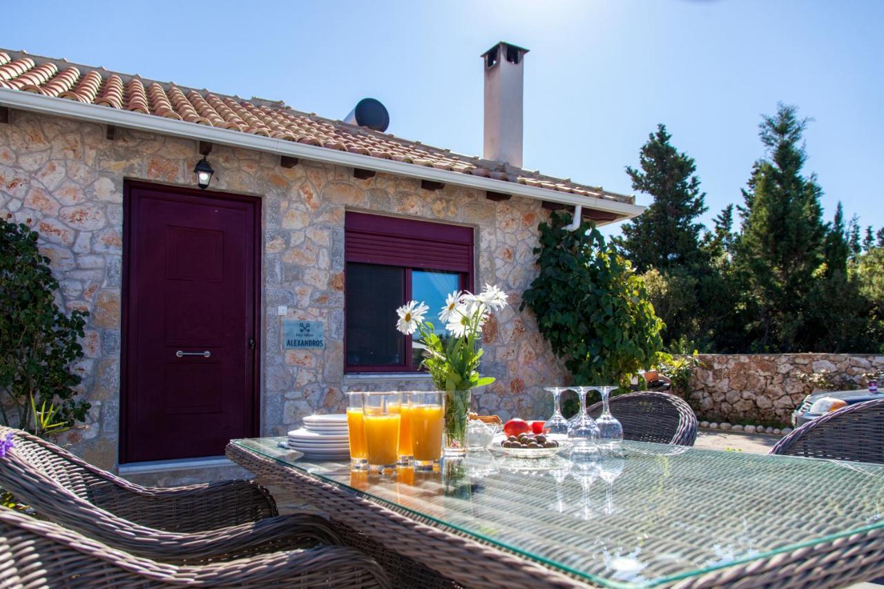 Key Villas Tsoukaládhes Екстериор снимка