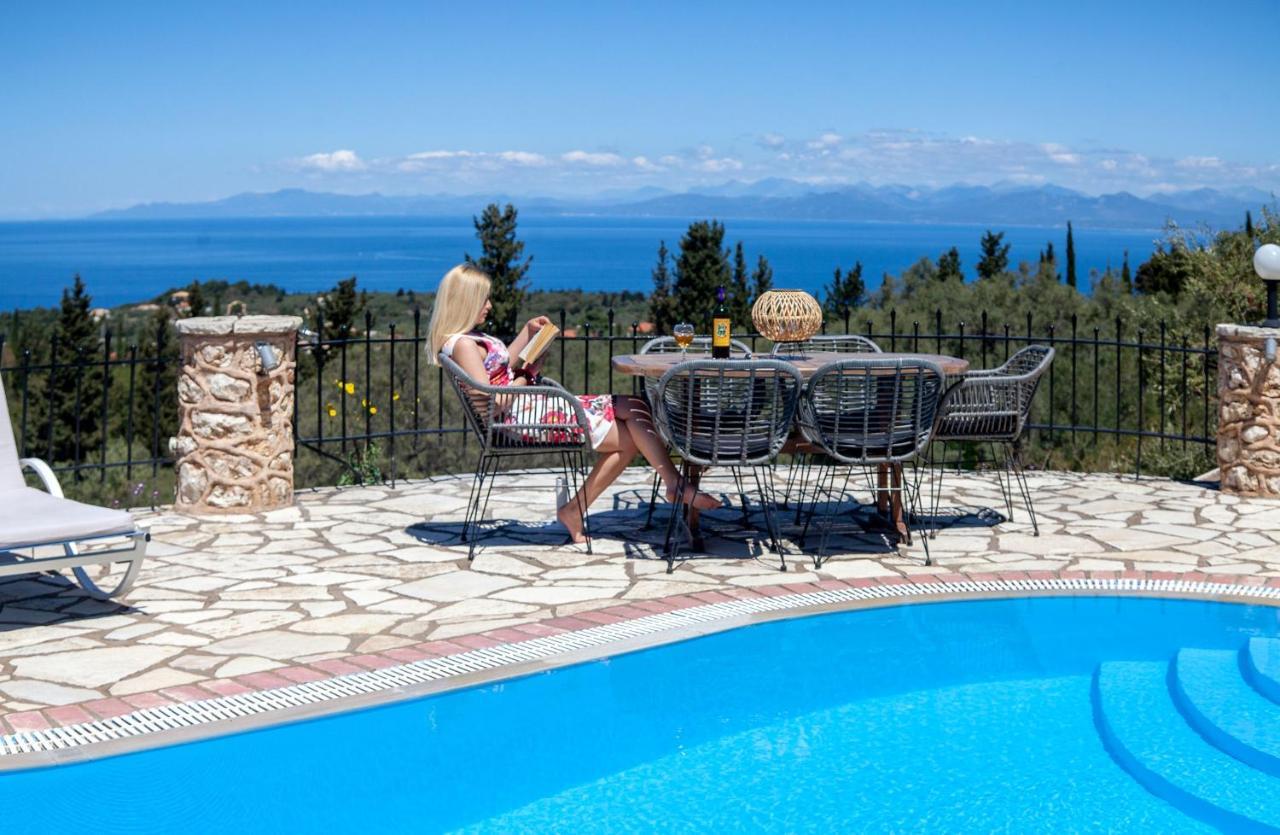 Key Villas Tsoukaládhes Екстериор снимка