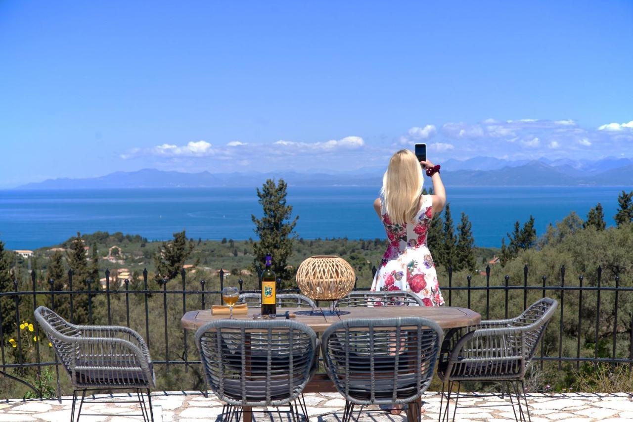 Key Villas Tsoukaládhes Екстериор снимка