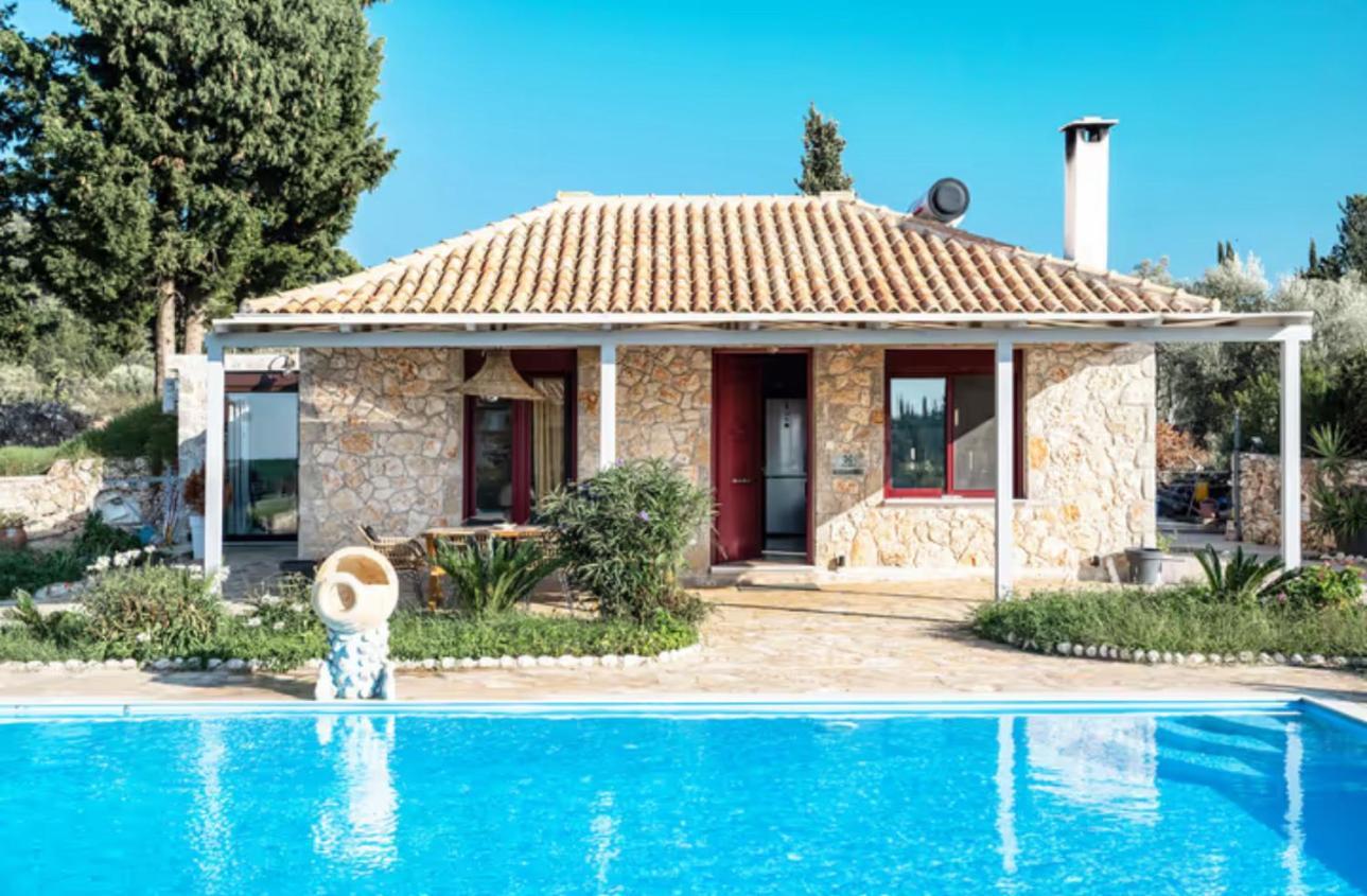 Key Villas Tsoukaládhes Екстериор снимка