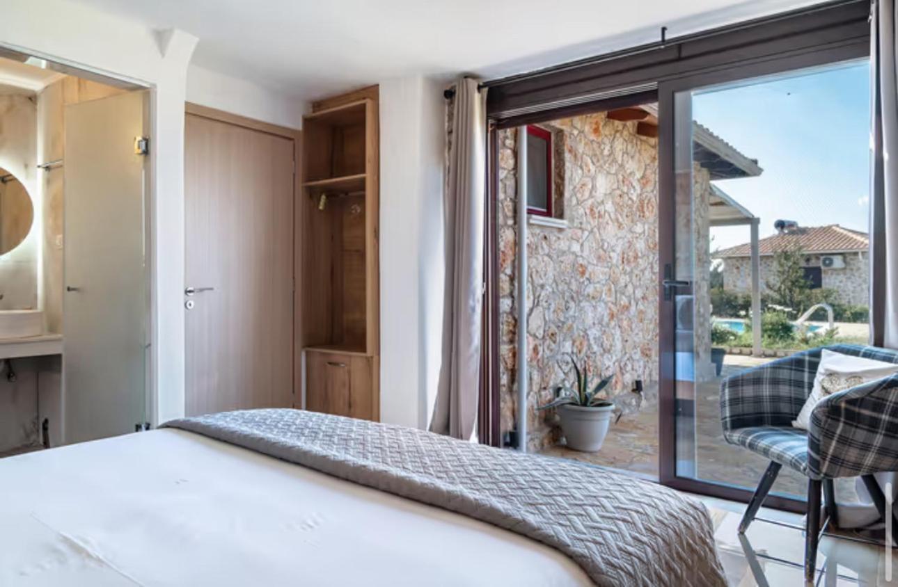 Key Villas Tsoukaládhes Екстериор снимка